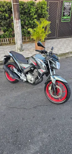 Vendo Cb Twister 2018 250 cc