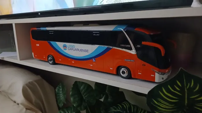 Miniatura de onibus