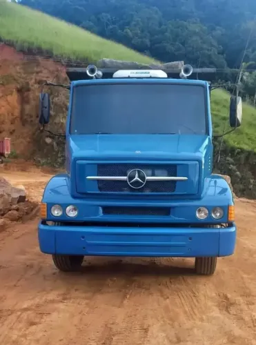 Mercedes Benz 1620 2009 Com 260.km Original ,segundo Dono