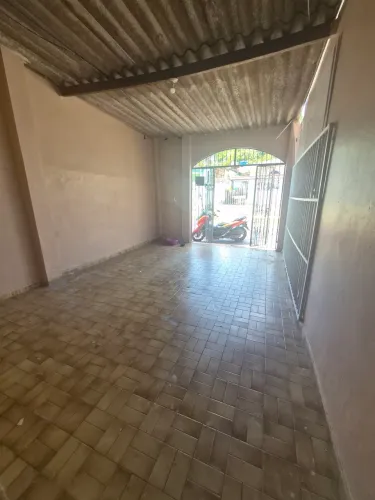 Aluguel casa pequena.