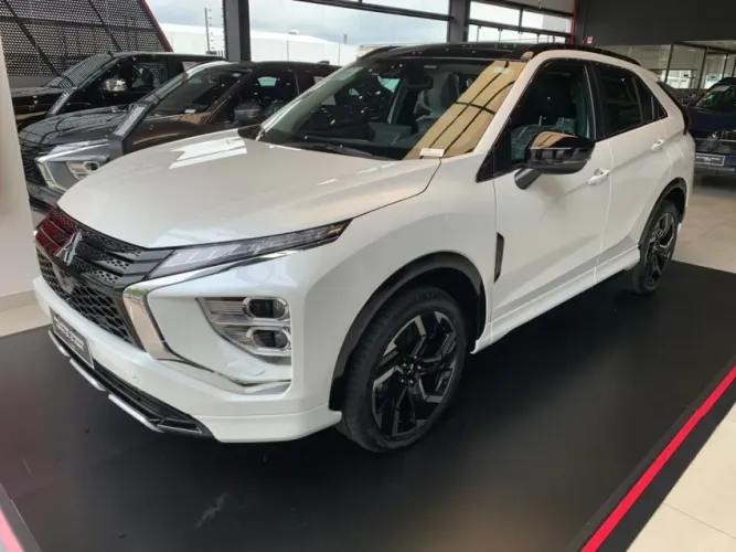 Mitsubishi Eclipse Cross HPE-S 4X4 1.5 16V 165cv AUT 2027