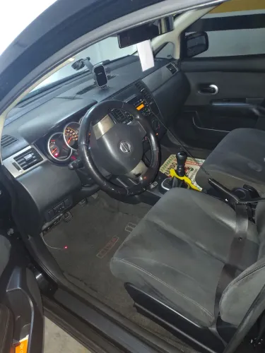 Nissan Tiida S 1.8/1.8 Flex 16V Mec. 2009