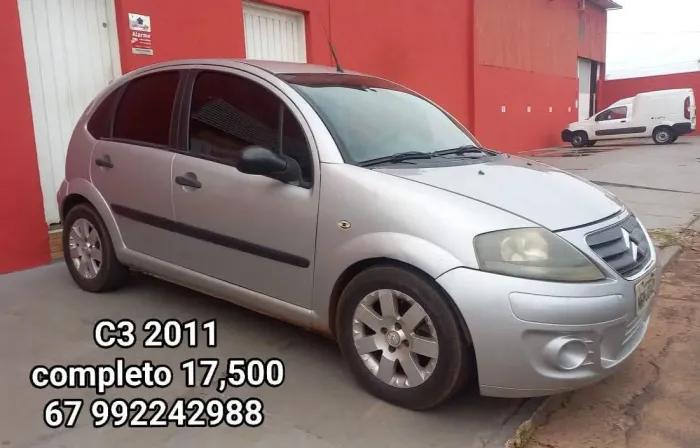 Citroen C3 GLX 1.4/ GLX Sonora 1.4 Flex 8V 5P 2012