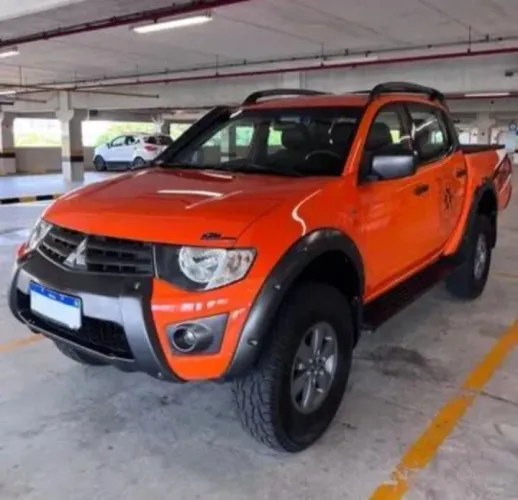 Mitsubishi L200 Triton GLS 3.2 CD TB Int.diesel MEC 2016