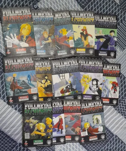 Mangás Fullmetal Alchemist - 10 reais