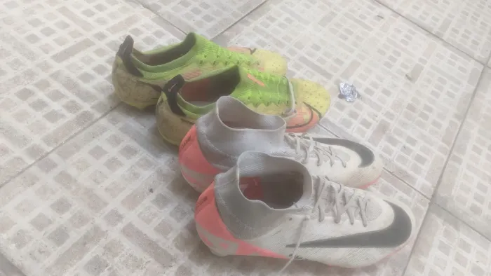 2 Nike mercurial usada