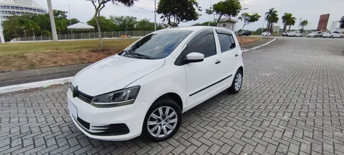 Volkswagen Fox Trendline 1.0 Flex 12V 5P 2016