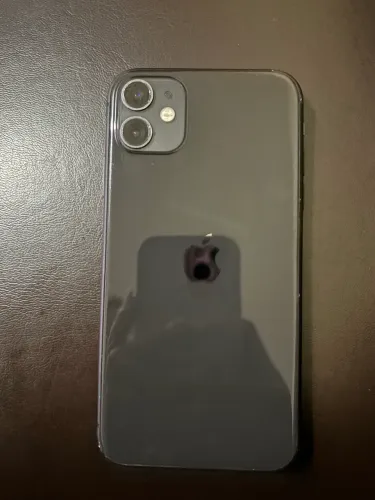 Vendo iPhone 11 - 64GB