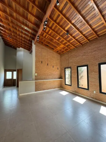 Casa em Condomínio para Locação, Marieta Dian, 3 dormitórios, 1 suíte, 2 banheiros, 4 vaga