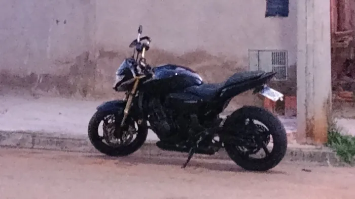 Moto bem conservada