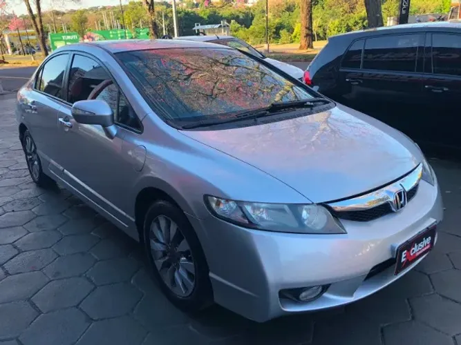 Honda Civic Sed. Lxl/lxl SE 1.8 Flex 16V Mec. 2011