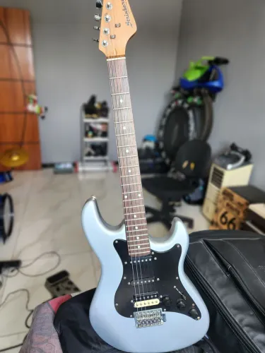Guitarra Strato Strinberg Captador Malagoli na Ponte