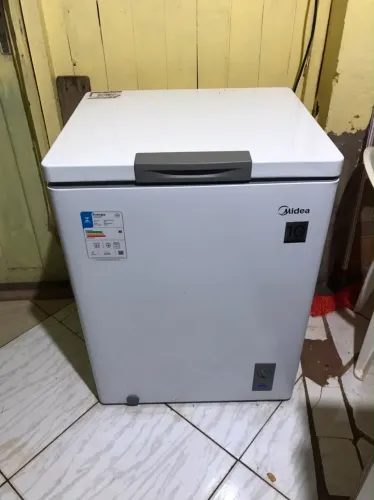 Frezzer Midea, com nota fiscal e garantia