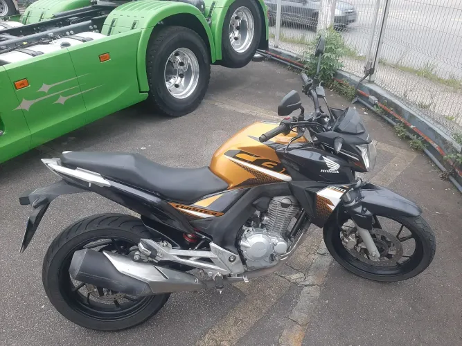 Moto nova