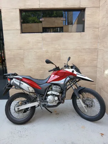 Xre300 