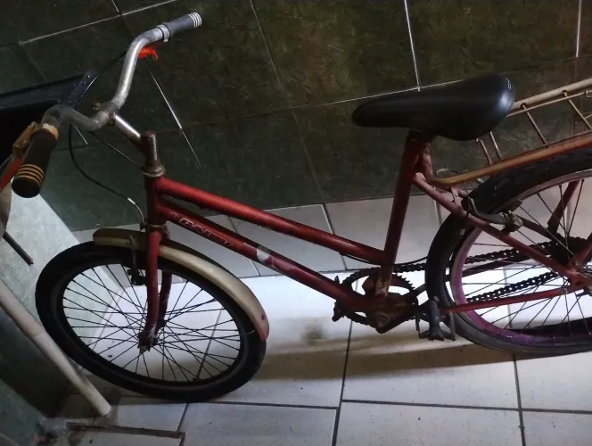 Bicicleta media 150$
