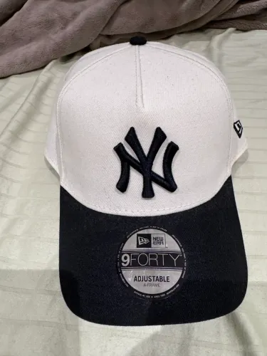 Boné New Era