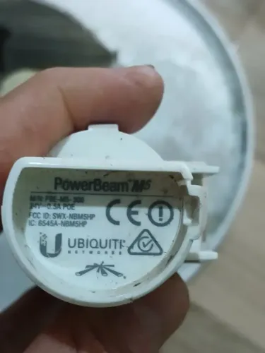 Rádio Ubiquiti Airmax Powerbeam 5ghz 22dbi Pbe-m5-300 (Usado)