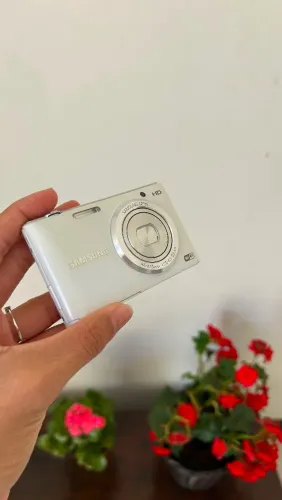 Samsung st150f