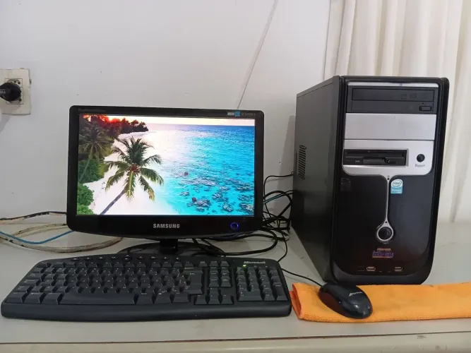 Computador Completo 4GB RAM 500GB HD