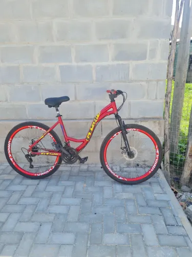Bicicleta GTS M1