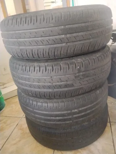 Vendo 4 pneus 14x175x65