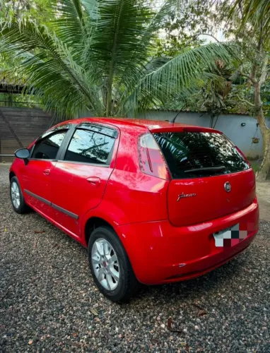 Fiat Punto Attractive 1.4 Fire Flex 8V 5P 2011