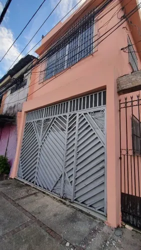 Linda casa disponível para locação no bairro da Pedreira em Belém.