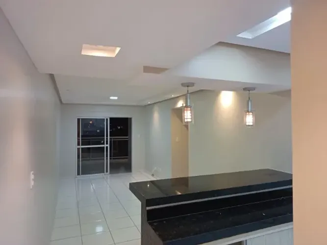 Excelente apto com 3 quartos 2 garangens, no Ilha de Capri. R$ 3.800,00