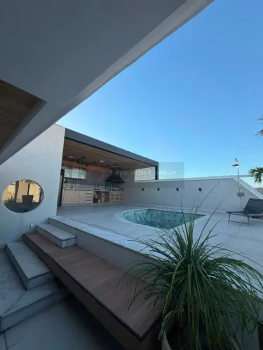 COBERTURA DUPLEX 200M2 REFORMADA
