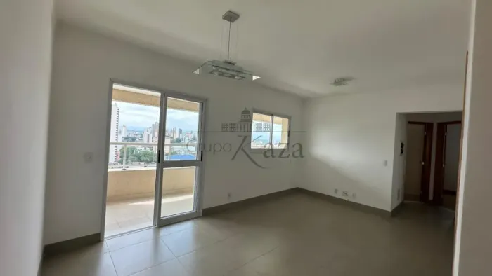 Apartamento - Edifício Beatriz - Jardim São Dimas - 2 Dormitórios - 67m².