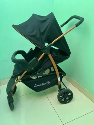 Carrinho de Bebê Burigotto Ecco Preto Cobre Capota Removível