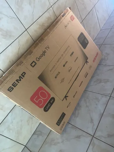TV SEMP 50? UHD 4K Google TV - Nova na Caixa!