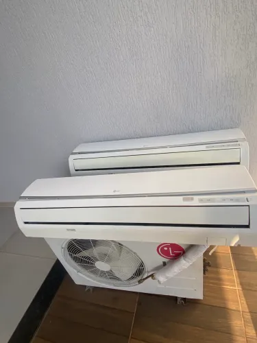 AR CONDICIONADO DE 24.000 BTUS