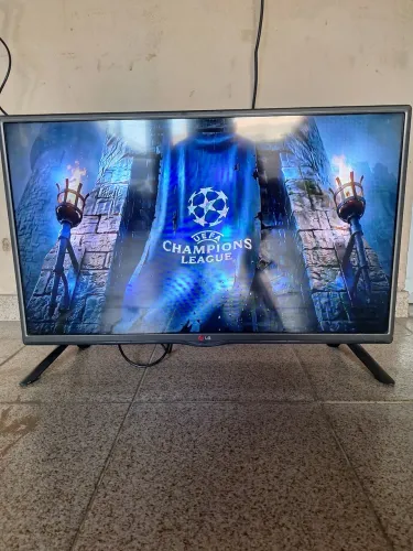 Vendo TV 32 polegadas LG