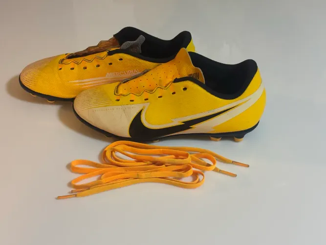 Chuteira Nike Mercurial - Para vender RAPIDOO!!