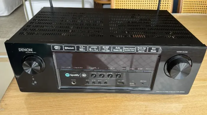 Receiver Denon AVR-S700W