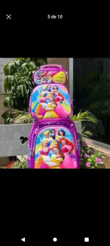 Mochila escolar nova 