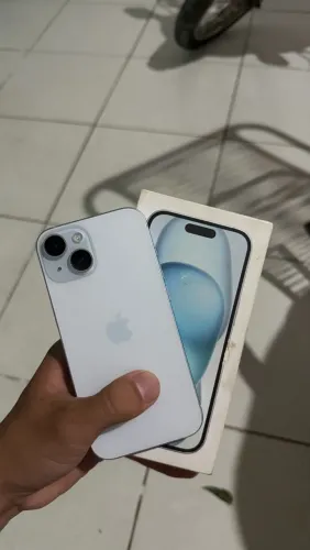 iPhone 15 128g