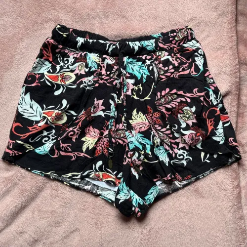 Shorts Colorido Enfim P