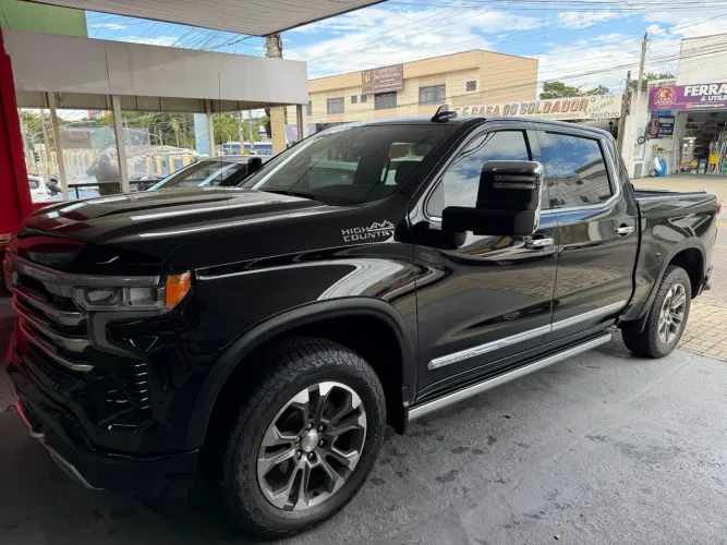 Chevrolet Silverado High Country 5.3 V8 AWD Aut. 2024