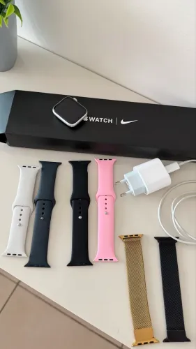 APLLE WATCH 44mm