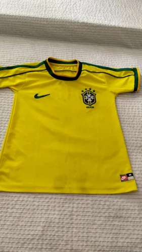 Camisa ORIGINAL DA NIKE. 50reais. Para criança 