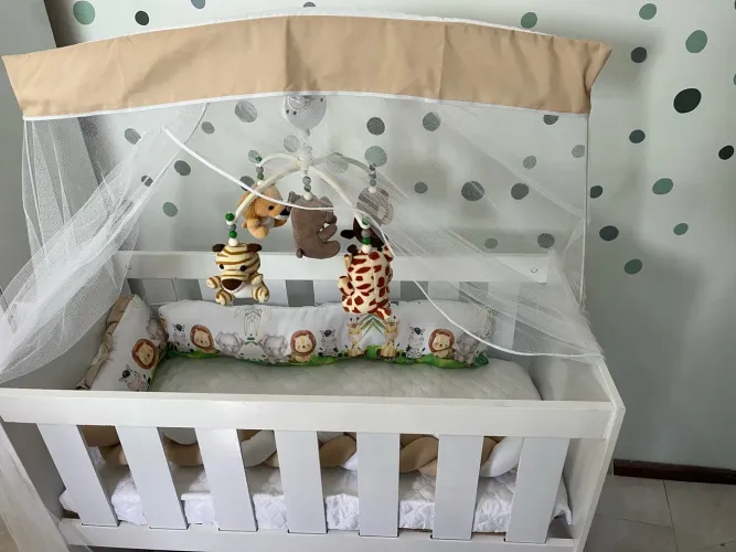 Vendo Mini Berço de bebê + kit de proteção e ninho. WhatsApp *86