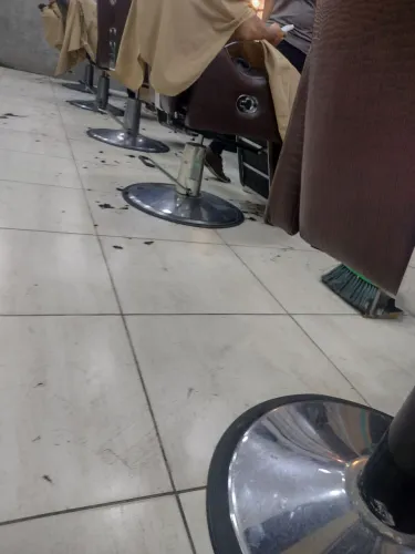 Manutenção e conserto de cadeira hitralica 