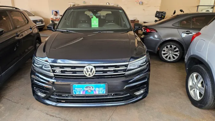 Volkswagen Tiguan Allspac R-line 350 TSI 2.0 4X4 2019