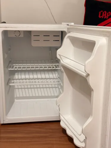 Frigobar Philco 67 litros
