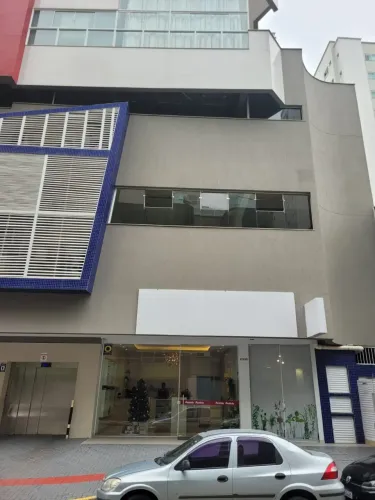 SALA COMERCIAL PARA VENDA, TEM 190M², QUADRA MAR EM MEIA PRAIA - ITAPEMA - SC