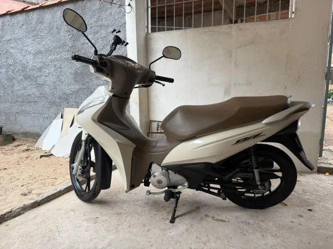 Moto Biz