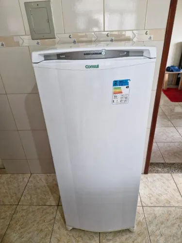 Geladeira Cônsul
